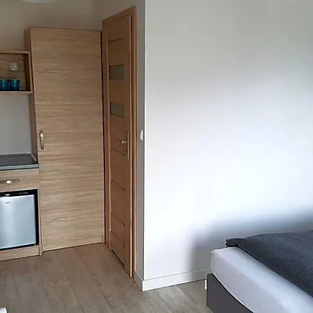 Nadbaltycka 3*