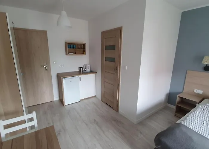 Bed & Breakfast Nadbaltycka 3*