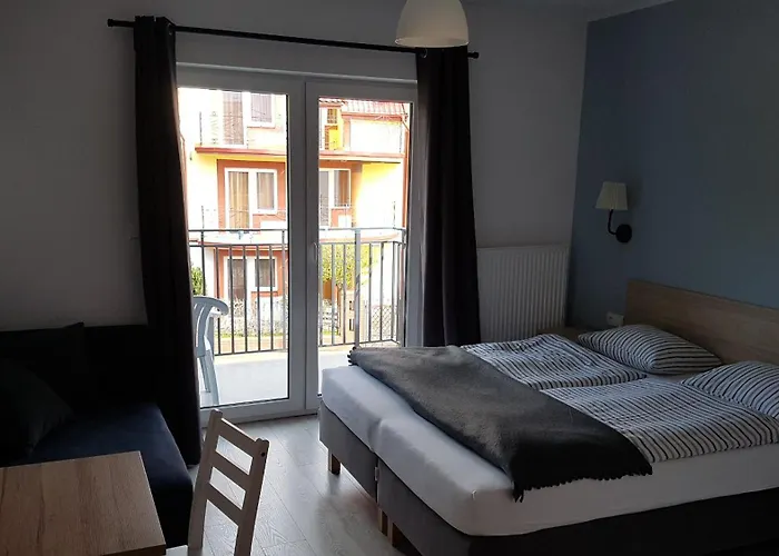 Bed & Breakfast Nadbaltycka 3*