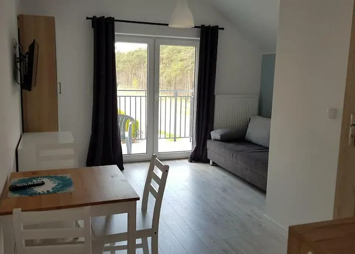 Bed & Breakfast Nadbaltycka 3*