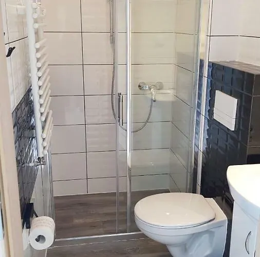 Bed & Breakfast Nadbaltycka 3*