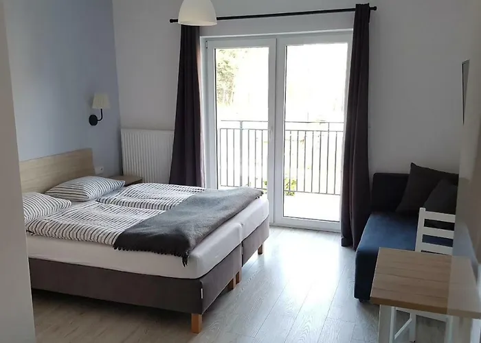 Bed & Breakfast Nadbaltycka 3*